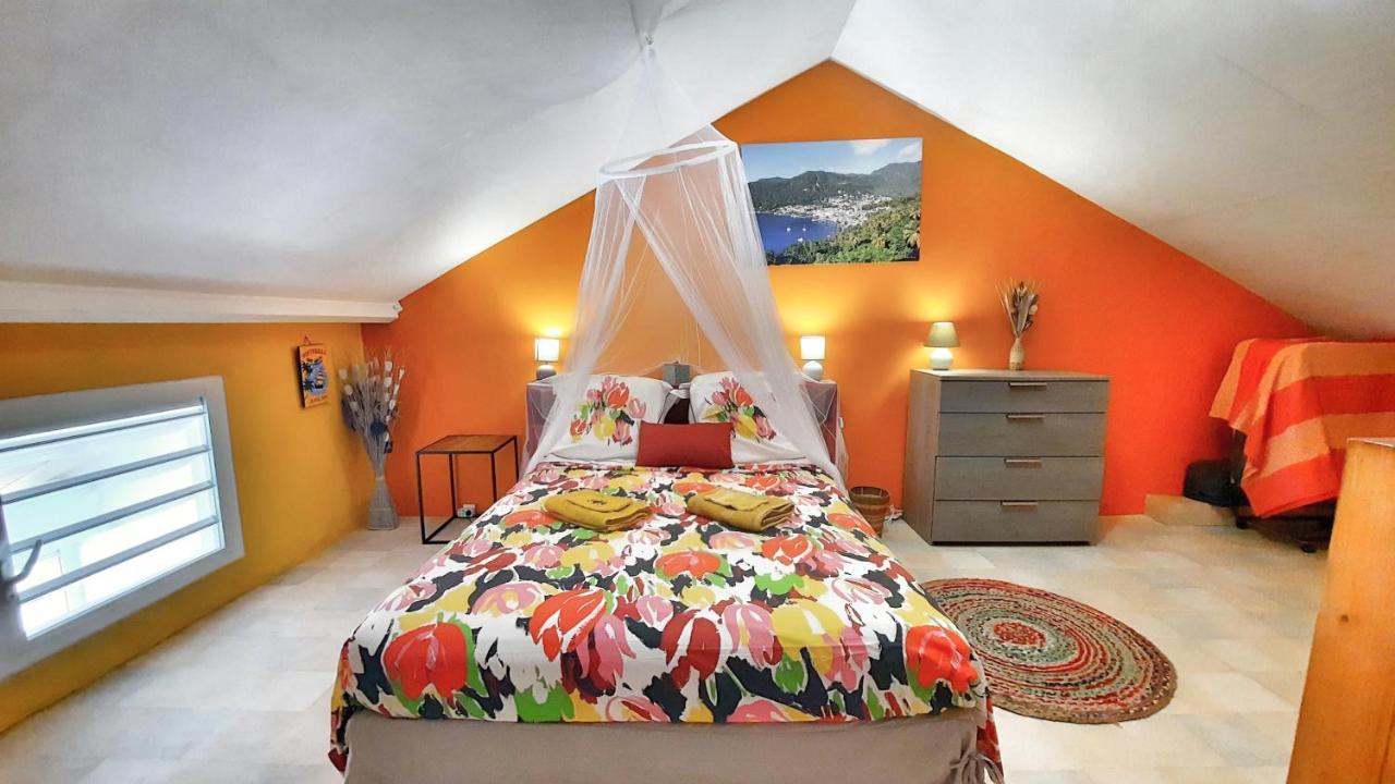 Studio T1 Bis La Belle Vue, Vue Mer, Wifi, Plage A 50M Le Moule Exterior photo
